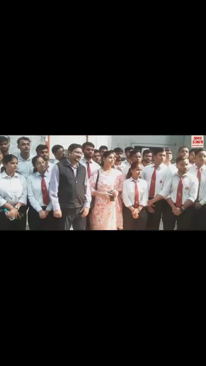VIDEO : तीर्थंकर महावीर विश्वविद्यालय के छात्र-छात्राएं पहुंचे अमर उजाला दफ्तर, जानी अखबार की बारीकियां