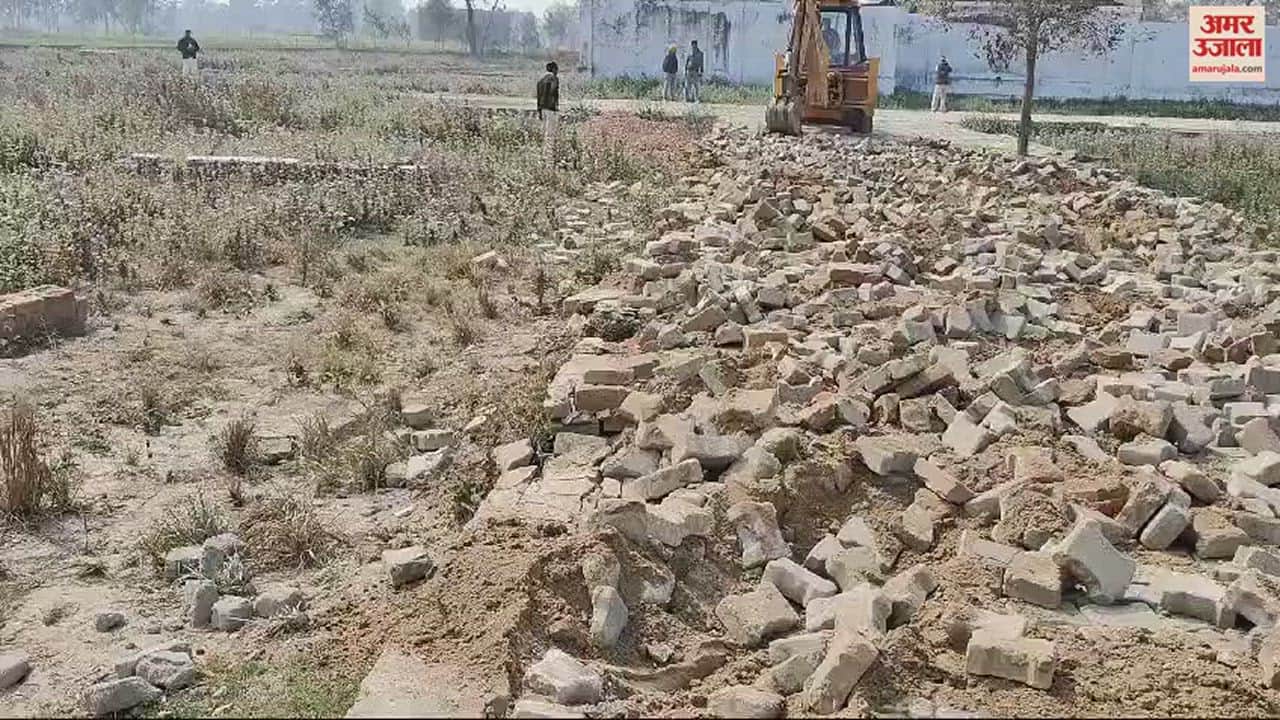 VIDEO : यहां लगातार दूसरे दिन चला बुलडोजर, बीडीए ने पांच अवैध कॉलोनियों को ध्वस्त किया