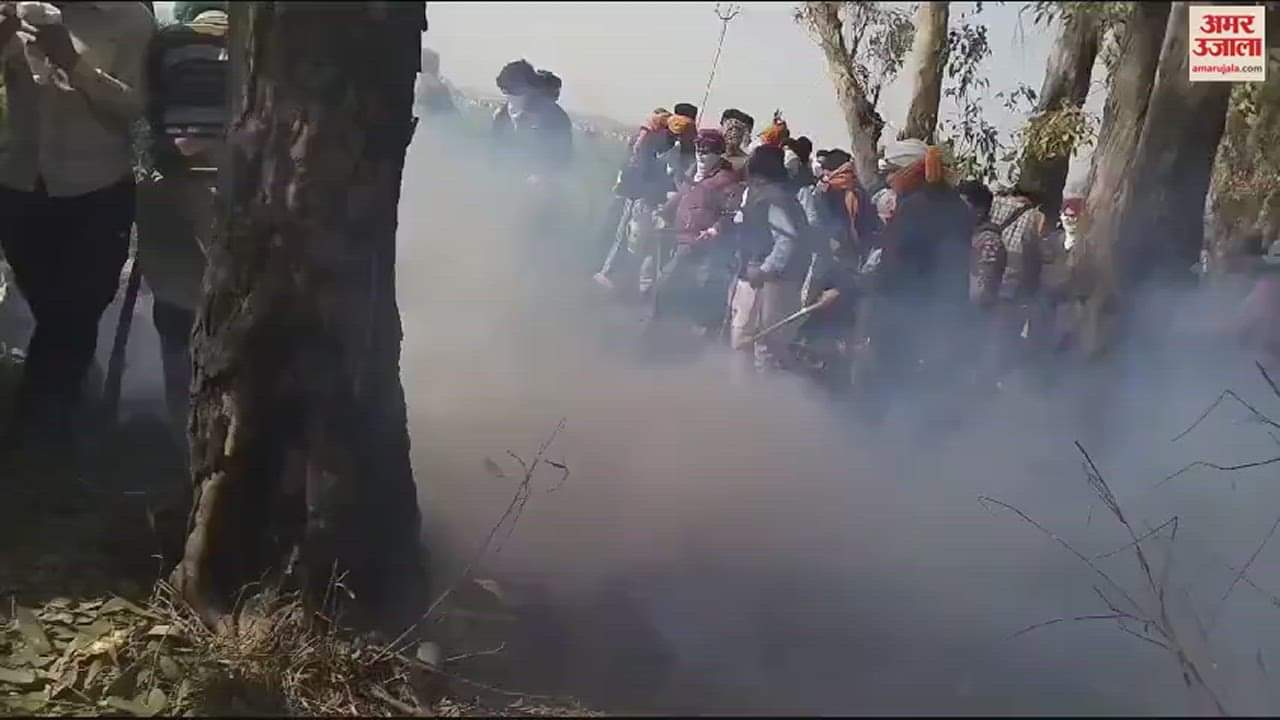 VIDEO : जींद में दातासिंह वाला बॉर्ड पर पुलिस व किसानाें के बीच हुआ टकराव