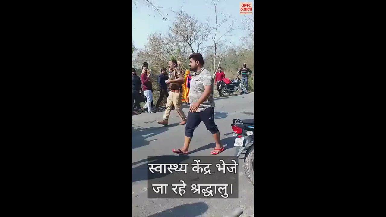 VIDEO : कासगंज में बड़ा हादसा, दर्शन करके लौट रहे श्रद्धालुओं से भरी ट्रैक्टर ट्रॉली तालाब में गिरी, 15 की मौत