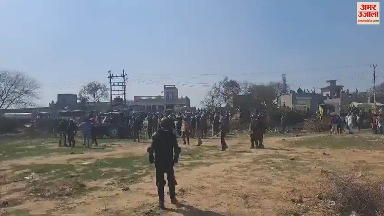 VIDEO : हिसार में पुलिस ने लाठीचार्ज कर बल प्रयोग किया, किसानों ने पथराव किया