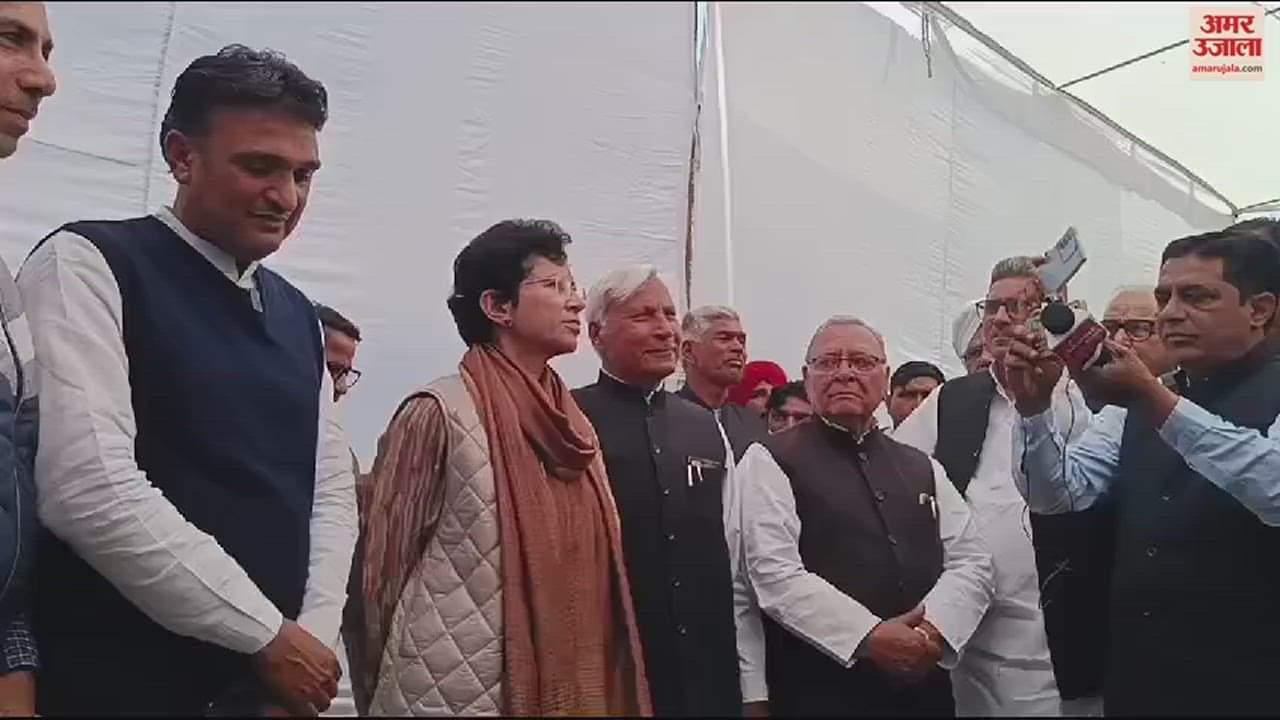 VIDEO : हिसार में कुमारी सैलजा बोली भाजपा की झूठी प्रोपेगेंडा मशीन 400 का नारा दे रही