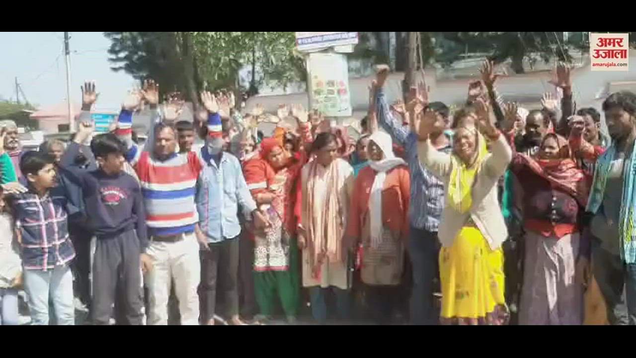 VIDEO : Dead body of missing driver found from Moradabad taxi stand, furious family members ruckus, accused of murder