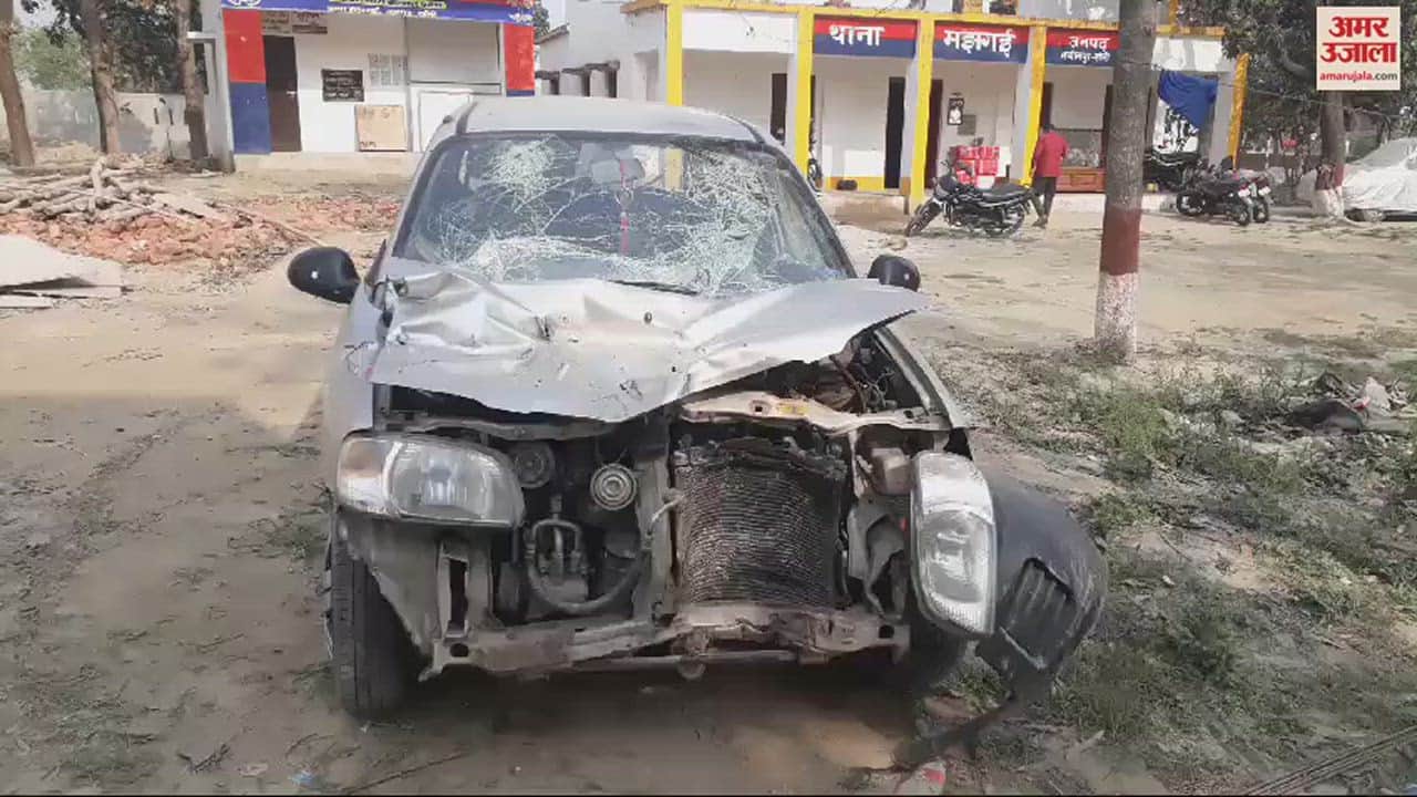 VIDEO : लखीमपुर खीरी में पलिया-निघासन हाईवे पर गन्ना भरी ट्रॉली से टकराई कार से बरामद हुआ तीन बोरी मांस