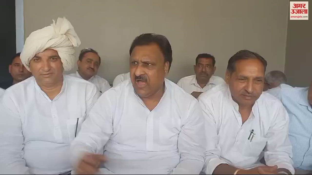 VIDEO : झज्जर में कांग्रेस नेता बजरंग गर्ग बोले सरकार अनाज के व्यापार पर अपना पूरी तरह से कब्जा करना चाहती