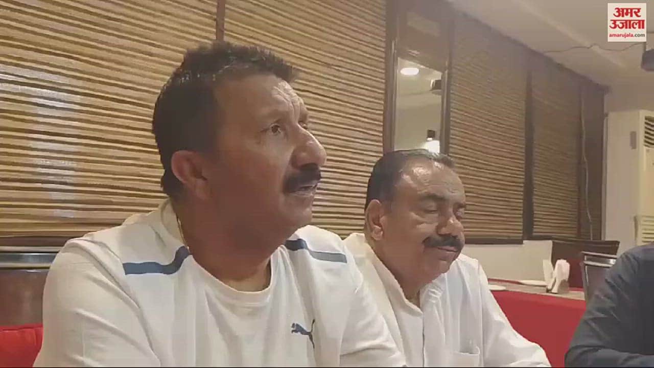 VIDEO : डिप्टी सीएम मुकेश अग्निहोत्री बोले, कर्मचारीऔर महिलाओं के मुद्दे पर चुनाव लड़ेगी कांग्रेस