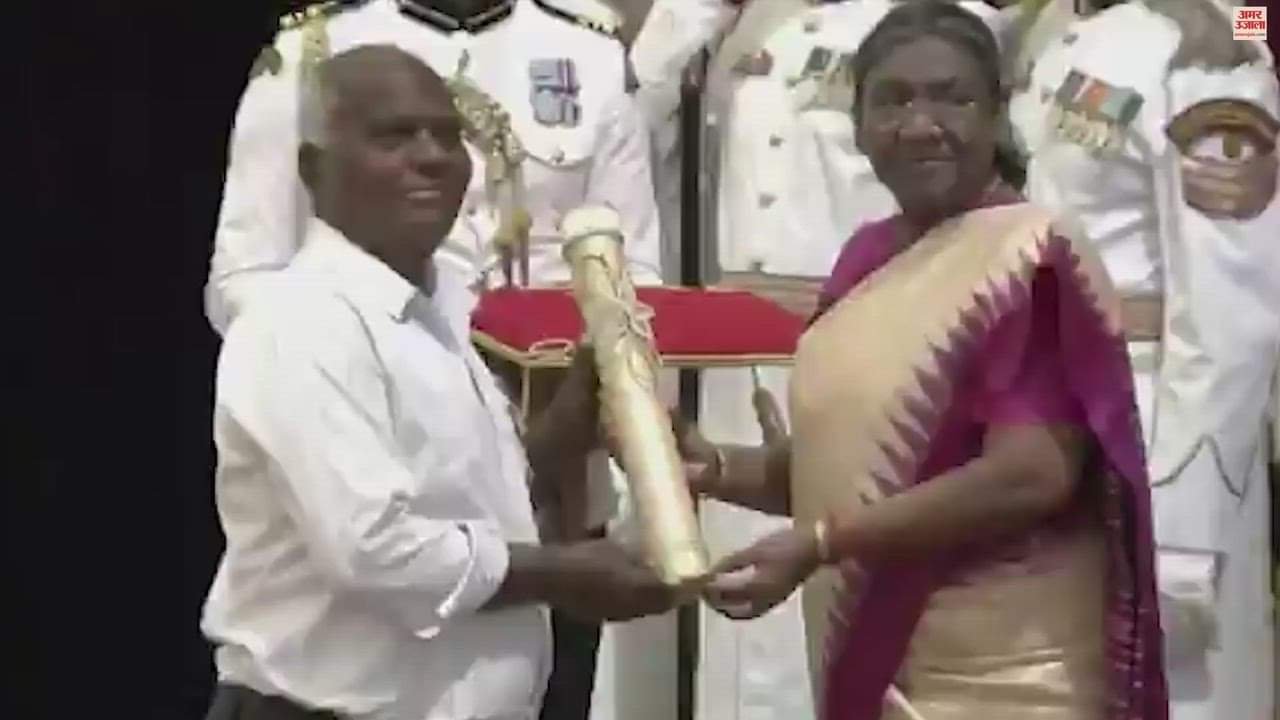 VIDEO : Moradabad craft guru Baburam honored with Padmashree Award, honored by President Draupadi Murmu in Delhi