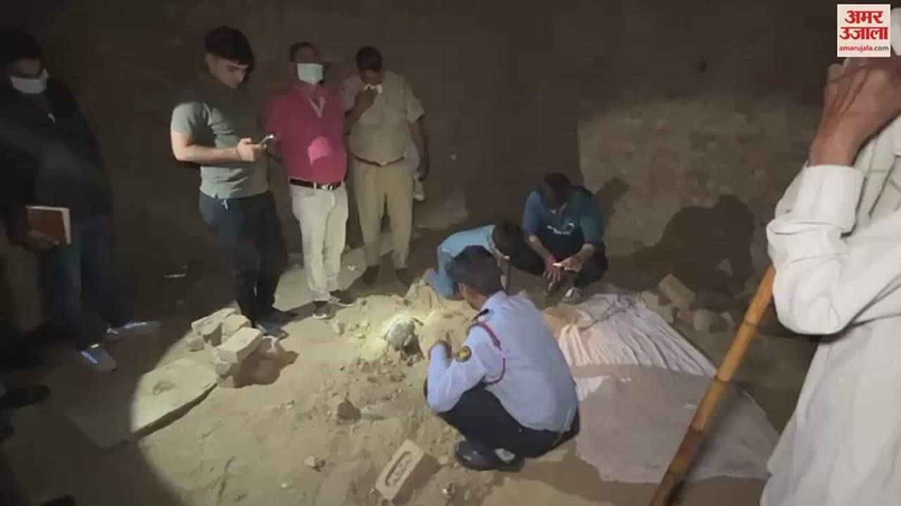 VIDEO : सोनीपत में दोस्तों ने युवक की हत्या कर शव दफनाया, ईंट व शराब की बोतल से किया हमला