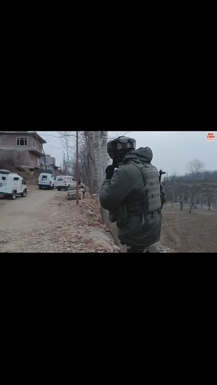 VIDEO : Encounter between security forces and terrorists in Shopian