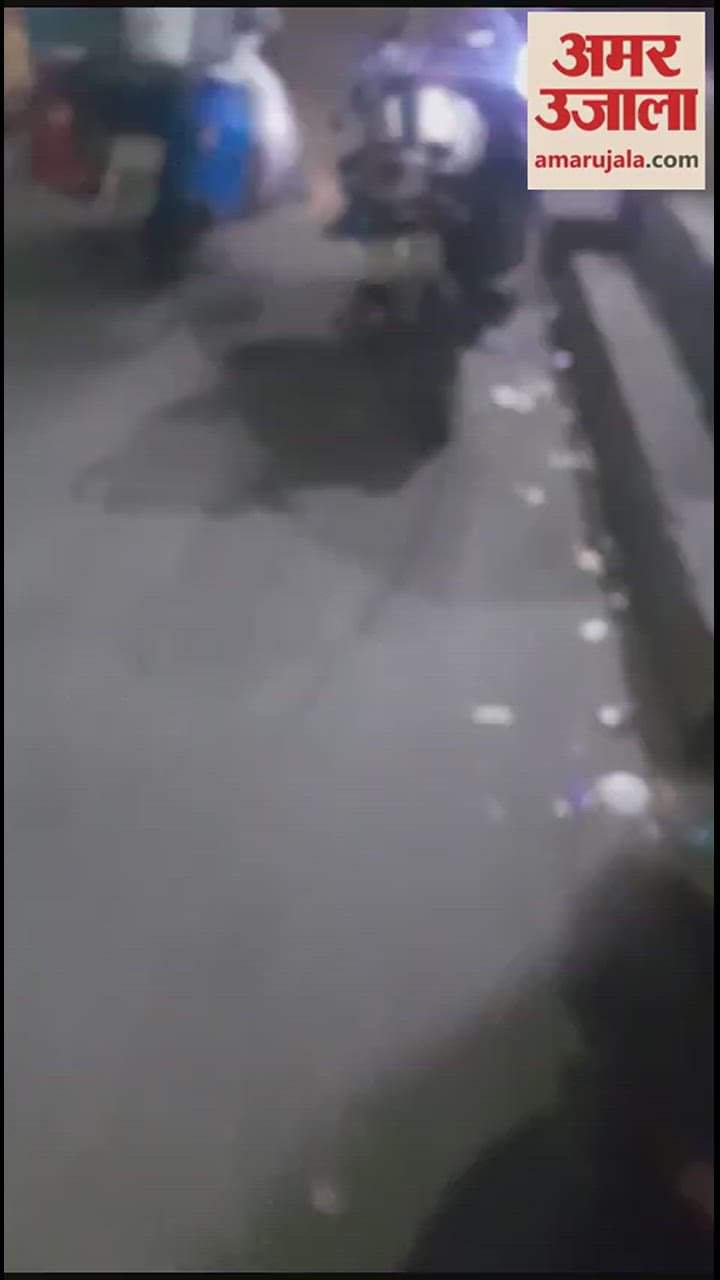 VIDEO : Youth patrolled on Leopard bike in Amroha, constables handed over government vehicle to friends