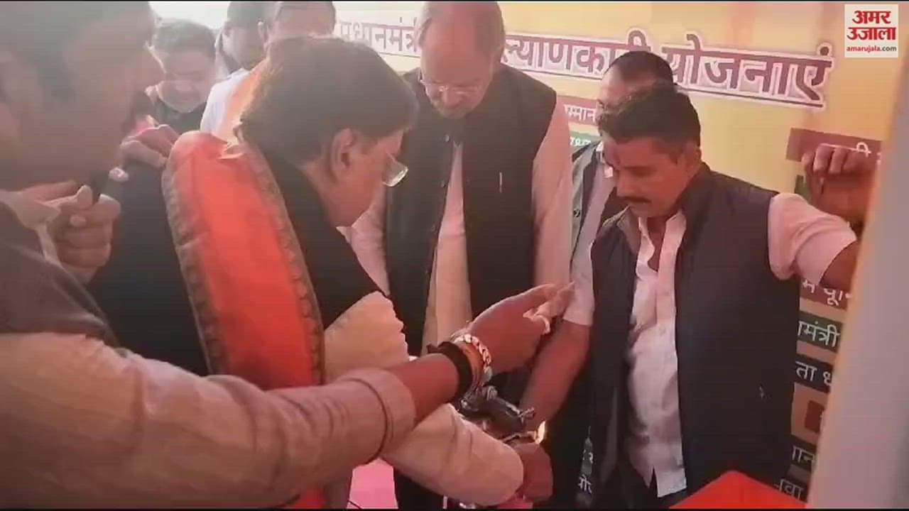 VIDEO : सीएम विष्णुदेव साय ने रायपुर में किया बीजेपी के केंद्रीय चुनाव कार्यालय का उद्घाटन
