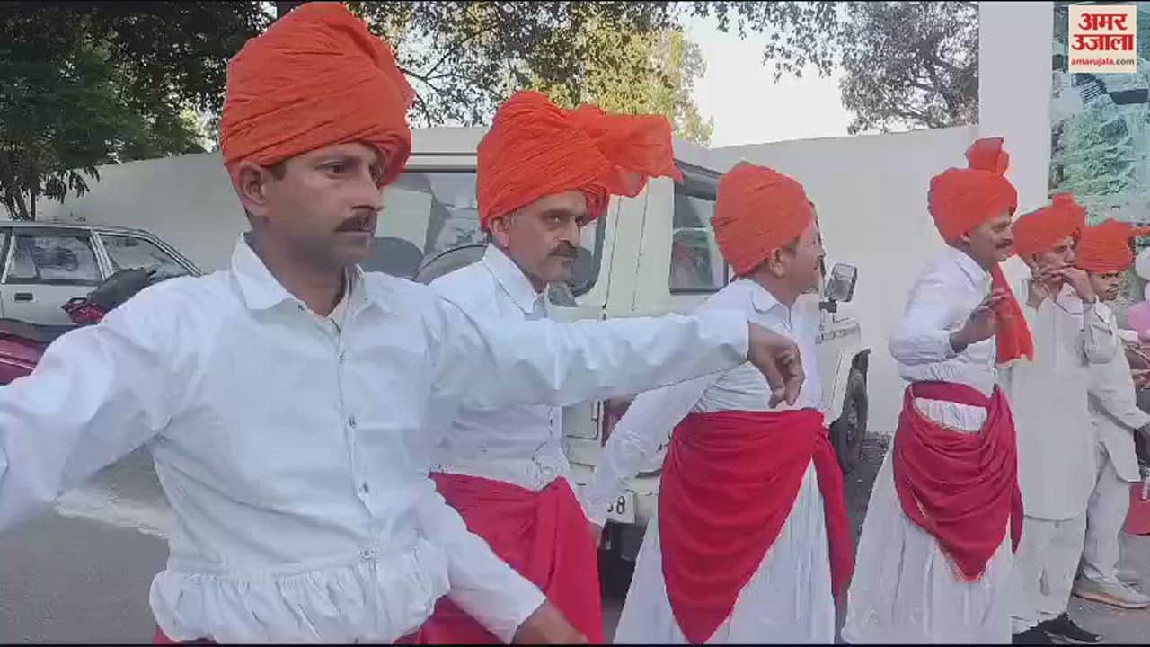 VIDEO : Kud folk dance performed to welcome voters in Reasi