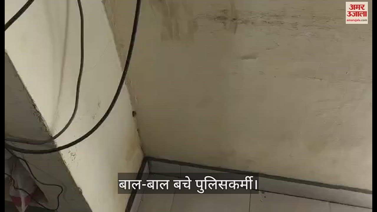 VIDEO : मथुरा हाईवे पर पुलिस चौकी में घुसा बेकाबू कंटेनर, बाल-बाल बचे पुलिसकर्मी