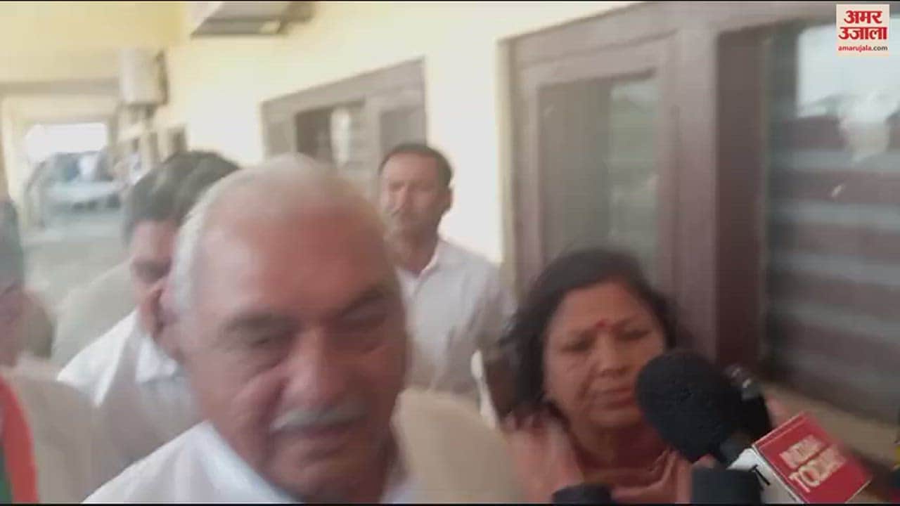 In Narnaul, Bhupendra Singh Hooda said that it is clear in the South, off in the North and BJP's graph fall