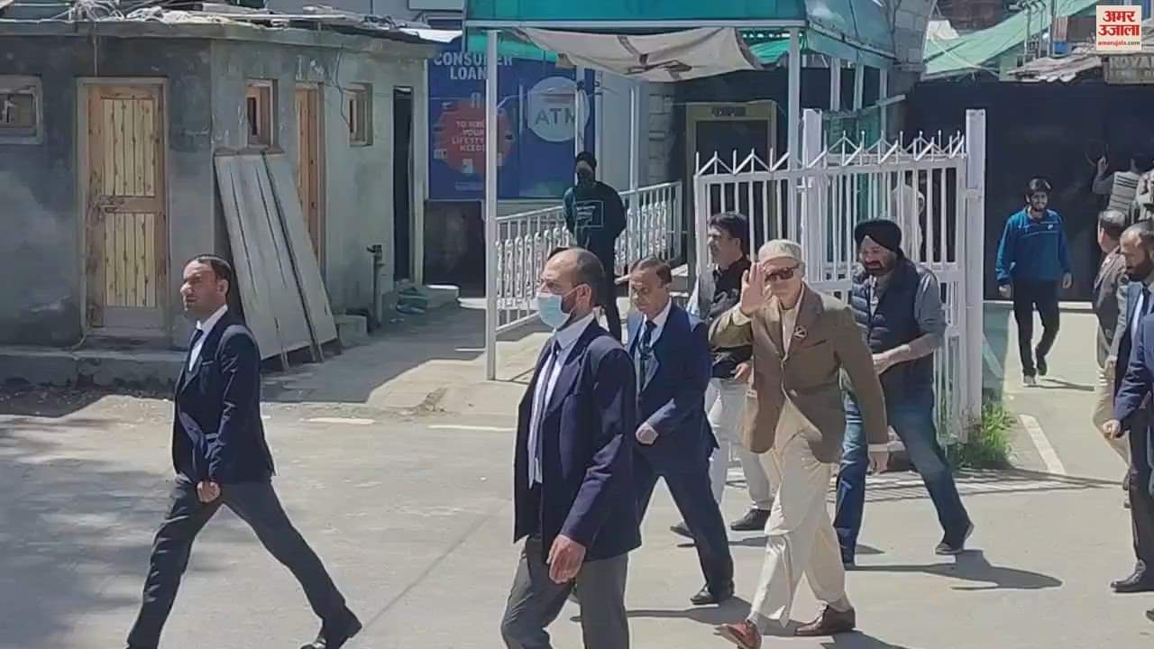 VIDEO : Omar Abdullah filed nomination for Baramulla Lok Sabha seat