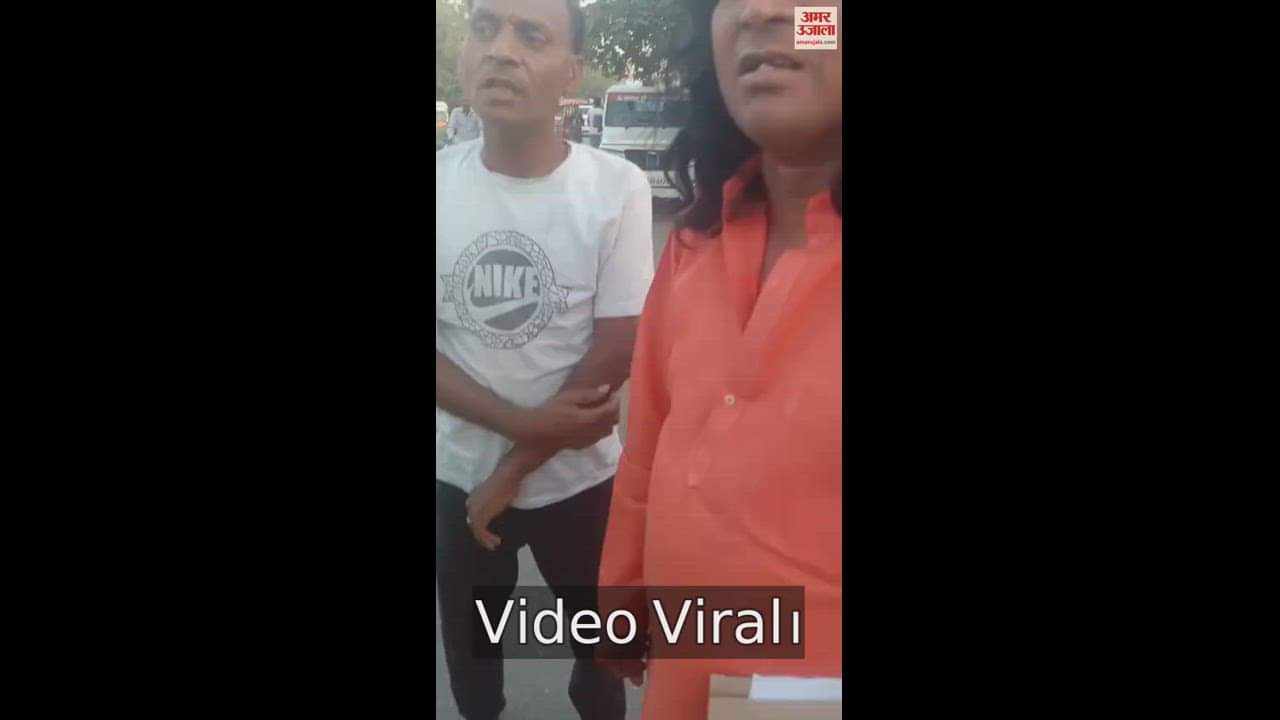 VIDEO : Tantrik Mukesh Baba harassed policemen due black film in car issued challan