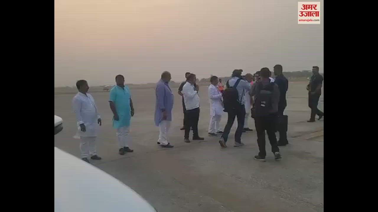 VIDEO : Amit Shah Yogi Aditya nath in varanasi for prime minister narendra modi road show