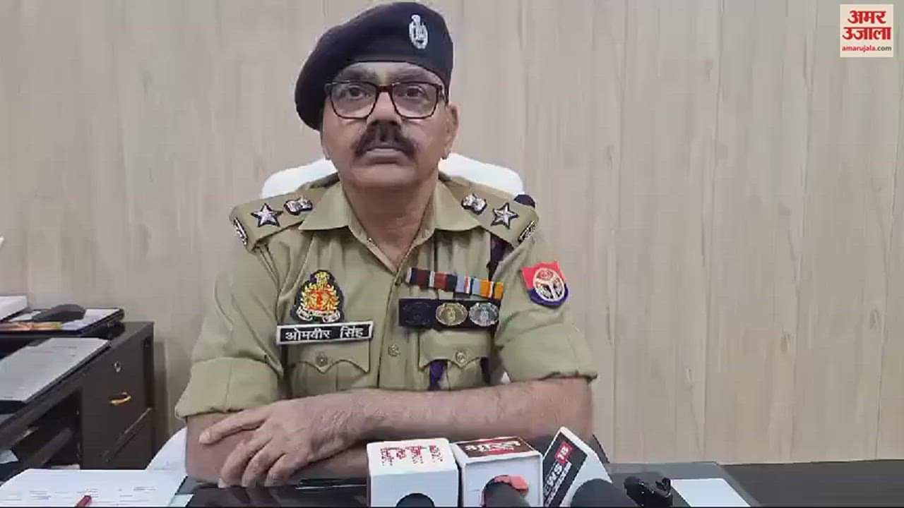 VIDEO : miscreants beat betel seller dead father injured in ghazipur