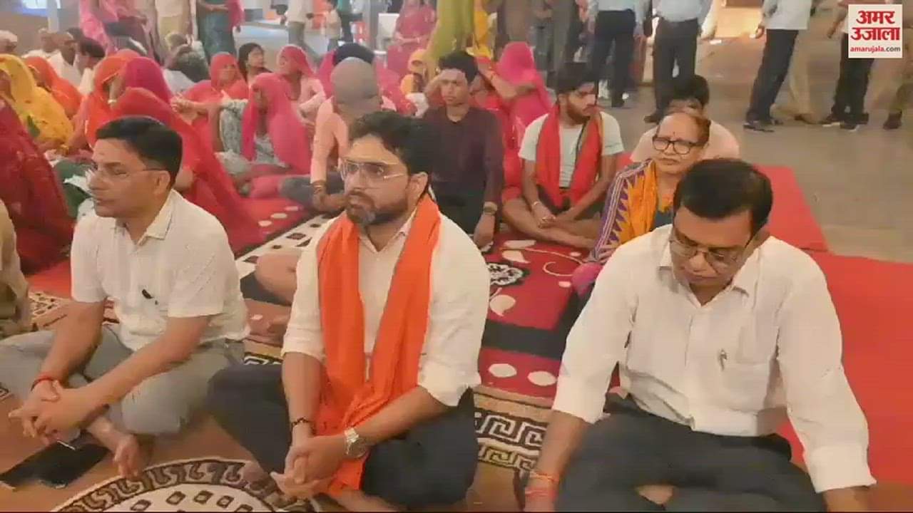 VIDEO : Tripunda Abhishek of Adi Shankaracharya in Kashi Vishwanath Dham