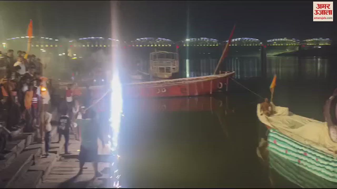 VIDEO : Narasimha Leela Characters five generations decorated the tableau of Kshirsagar