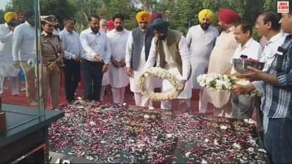 VIDEO : Minister Laljit Bhullar hoisted the tricolor in Ferozepur