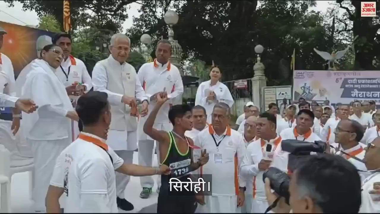 Sirohi: Kalpesh became the winner of Mount Abu Half International Marathon, covered 21.9 km in 1.22 hours