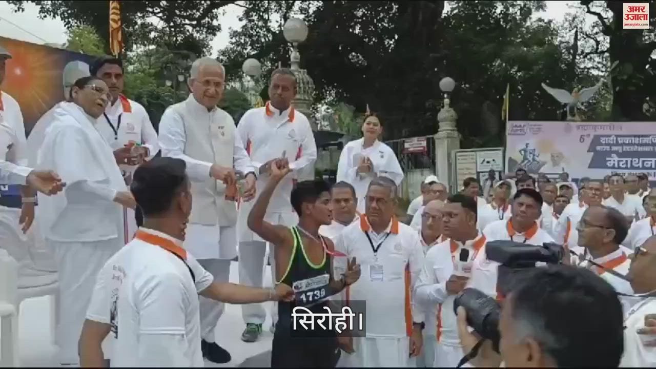 Sirohi: Kalpesh became the winner of Mount Abu Half International Marathon, covered 21.9 km in 1.22 hours