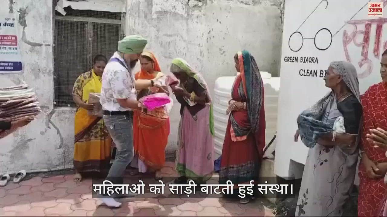 sister was happy after getting new saree, said that God has given me an elder brother like Veer ji