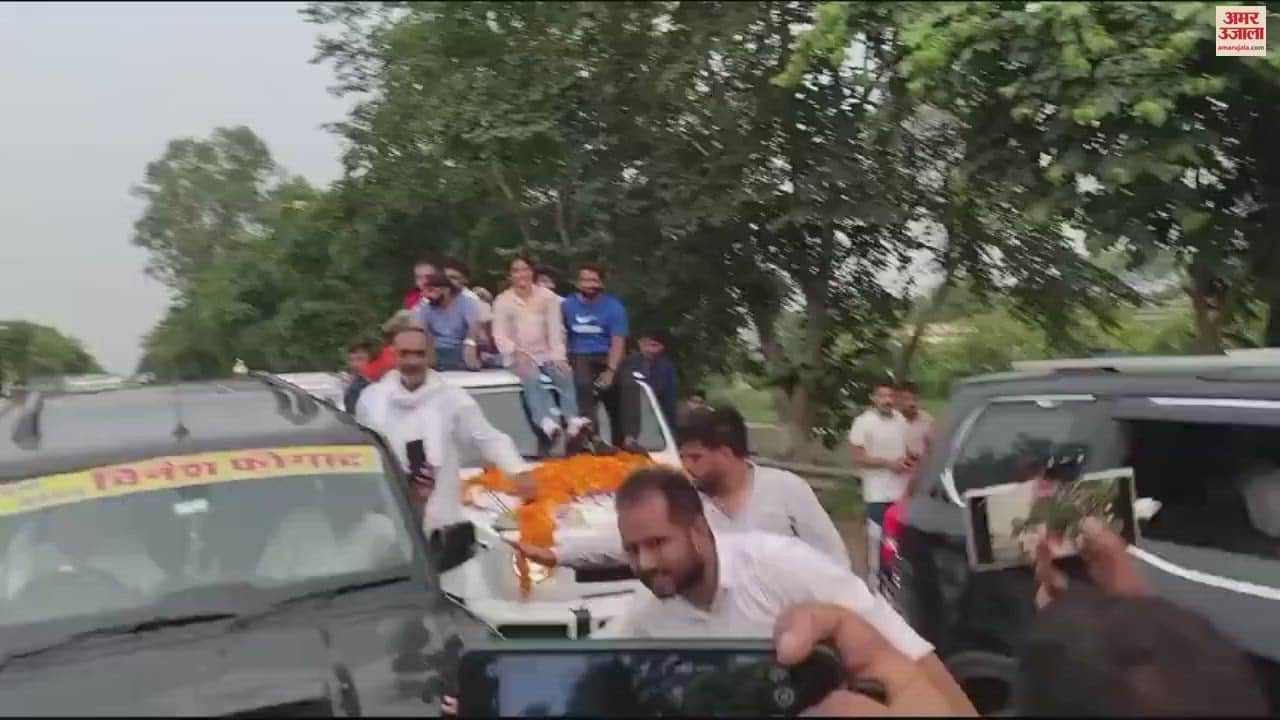 VIDEO : Vinesh received a grand welcome in Jhajjar, said- I feel proud with the respect of the public