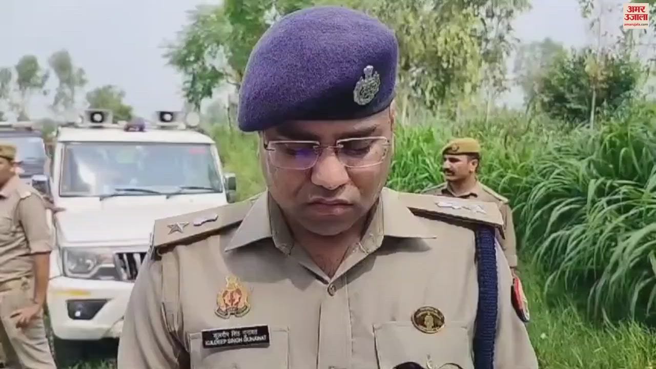 VIDEO : संभल में दिनदहाड़े युवक की हत्या, पत्नी के साथ ससुराल से जा रहा था घर