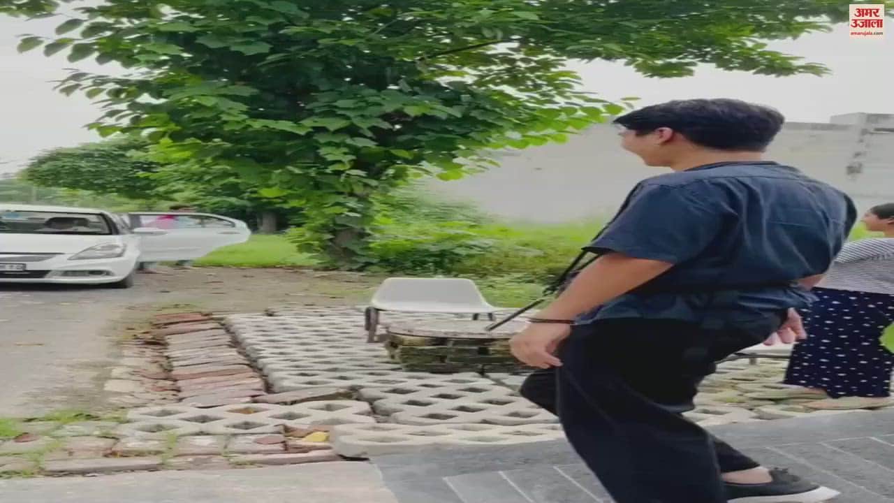 VIDEO : Japanese man met with father after 20 years