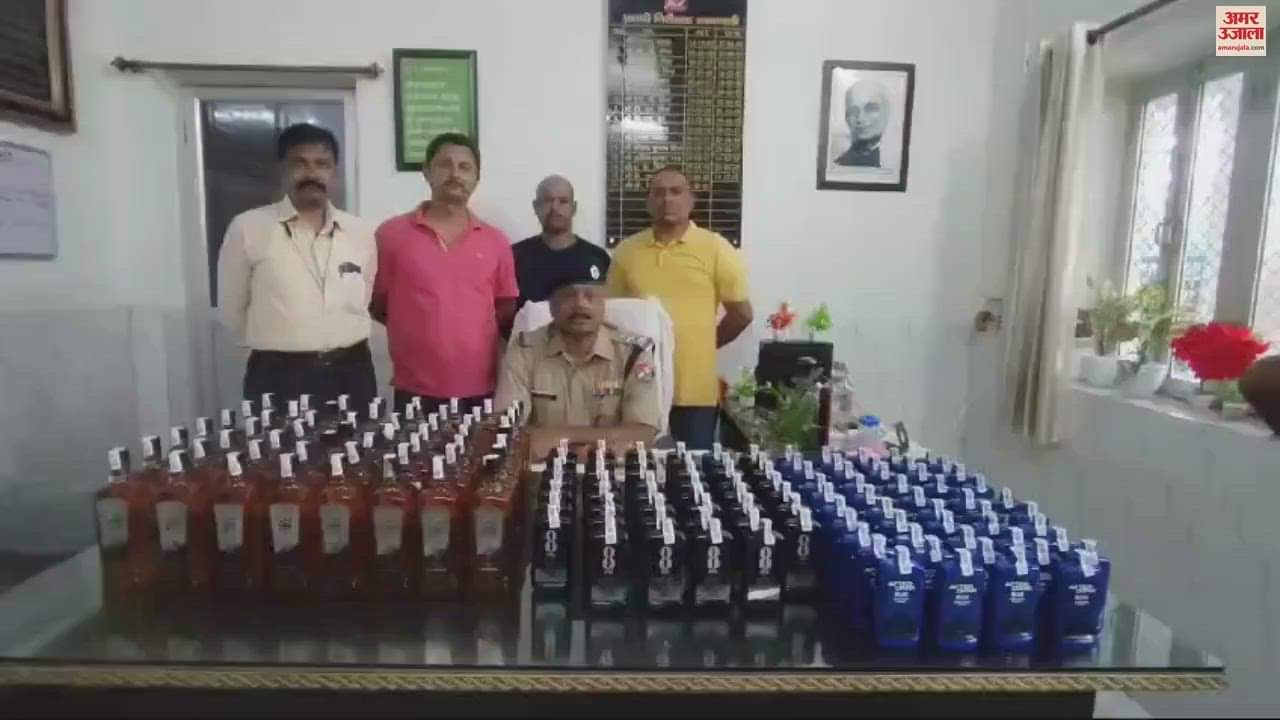 VIDEO : consignment of liquor found kept platform in ballia illegal smuggling increased through rail and water route