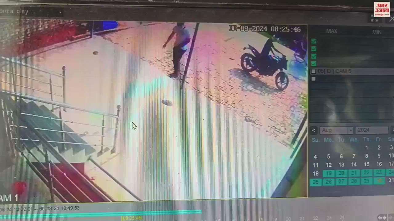 VIDEO : customer service center operator clashed miscreants in mirzapur caught one