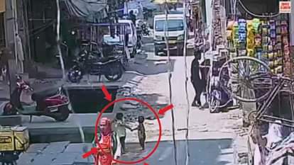VIDEO : मासूम बच्ची को गाड़ी से कुचला, गाजियाबाद नगर निगम के टेंपो ड्राइवर की बड़ी लापरवाही