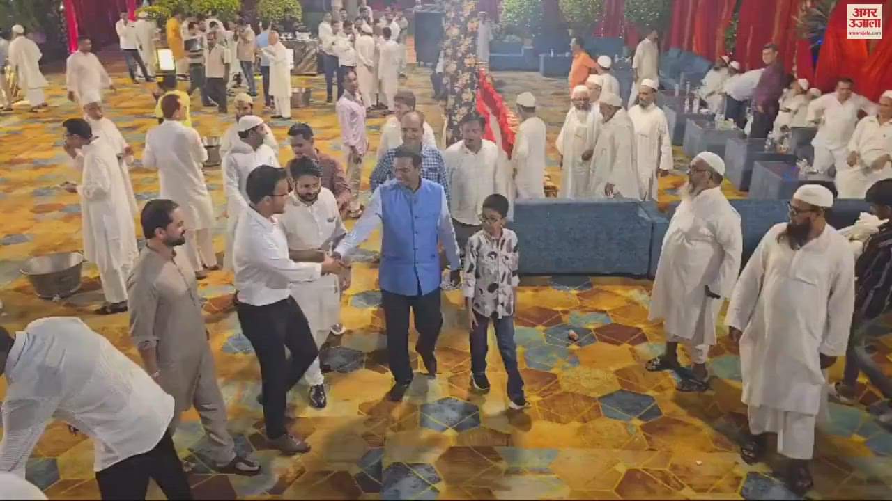 VIDEO : Hajj pilgrims welcomed Executive Officer of Hajj Committee of India