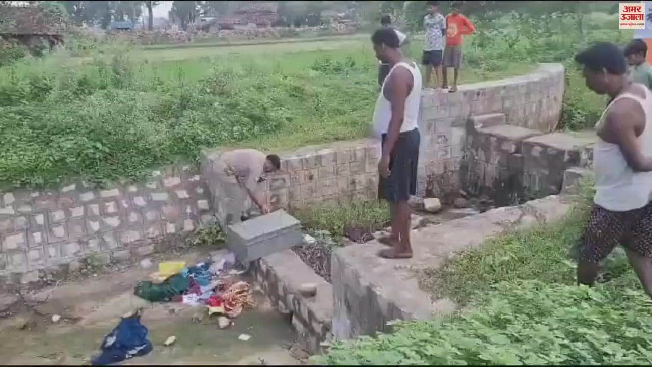 VIDEO : Thieves broke into house locked room searched cash and jewellery easily stole lakhs