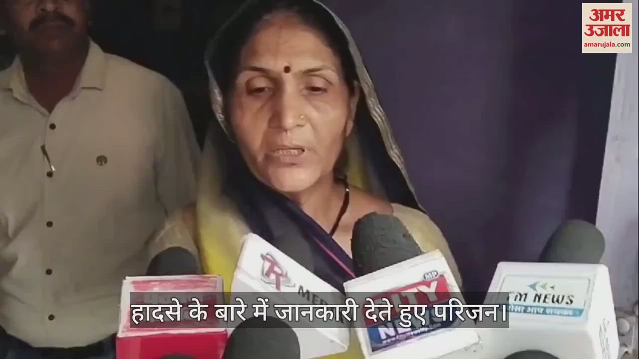Guna News: 50 year old woman buried after wall of toilet built on balcony collapses, dies during treatment