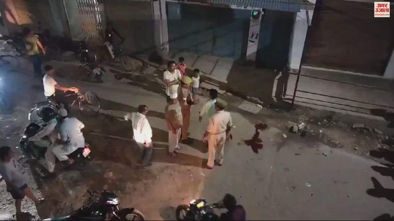 VIDEO : young man fell down flyover after hit by pickup truck in bhadohi another run over a vehicle