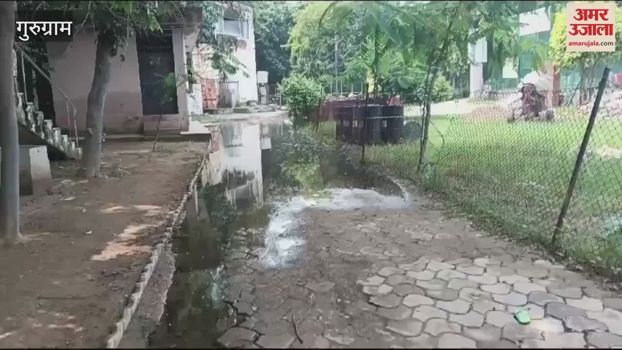 VIDEO : नेहरू स्टेडियम में सीवर ओवरफ्लो, पानी भरने से अभ्यास करने वाले खिलाड़ी परेशान