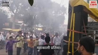 The statue of Mahakali built in the Deori of Sagar is situated in Chhatarpur.