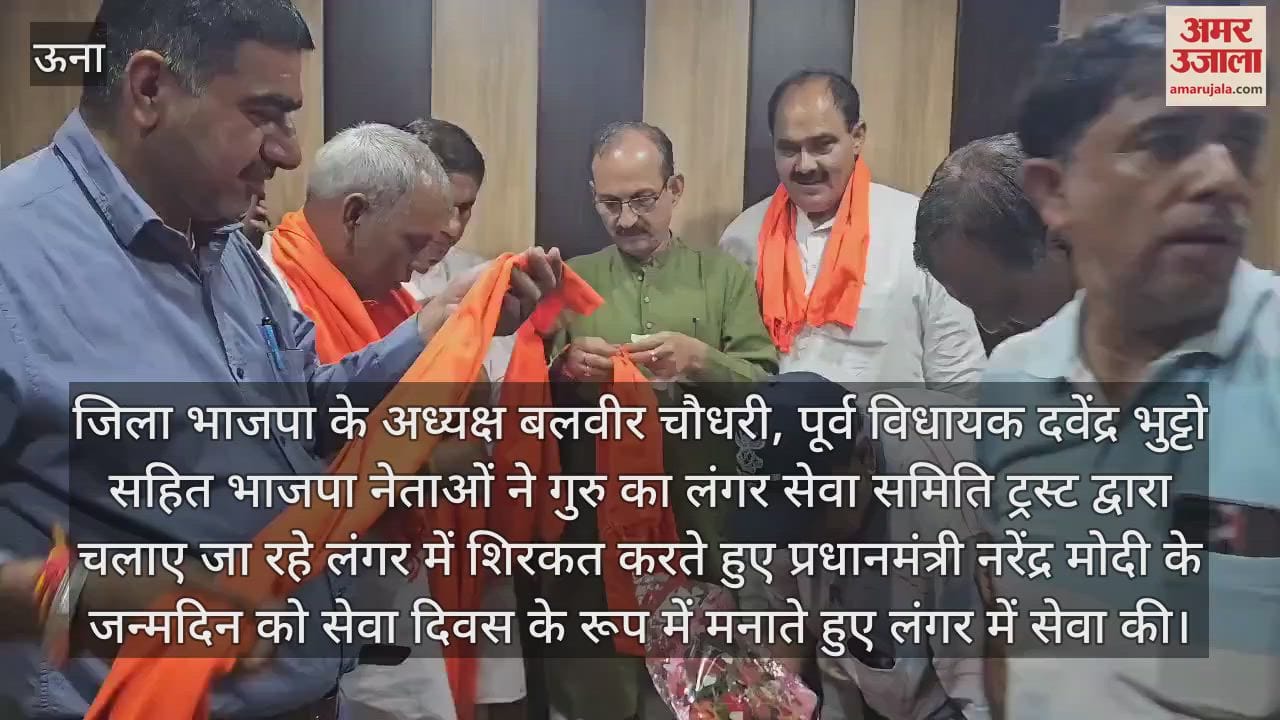 VIDEO : Satti Balbir and Bhutto served in Guru Langar una