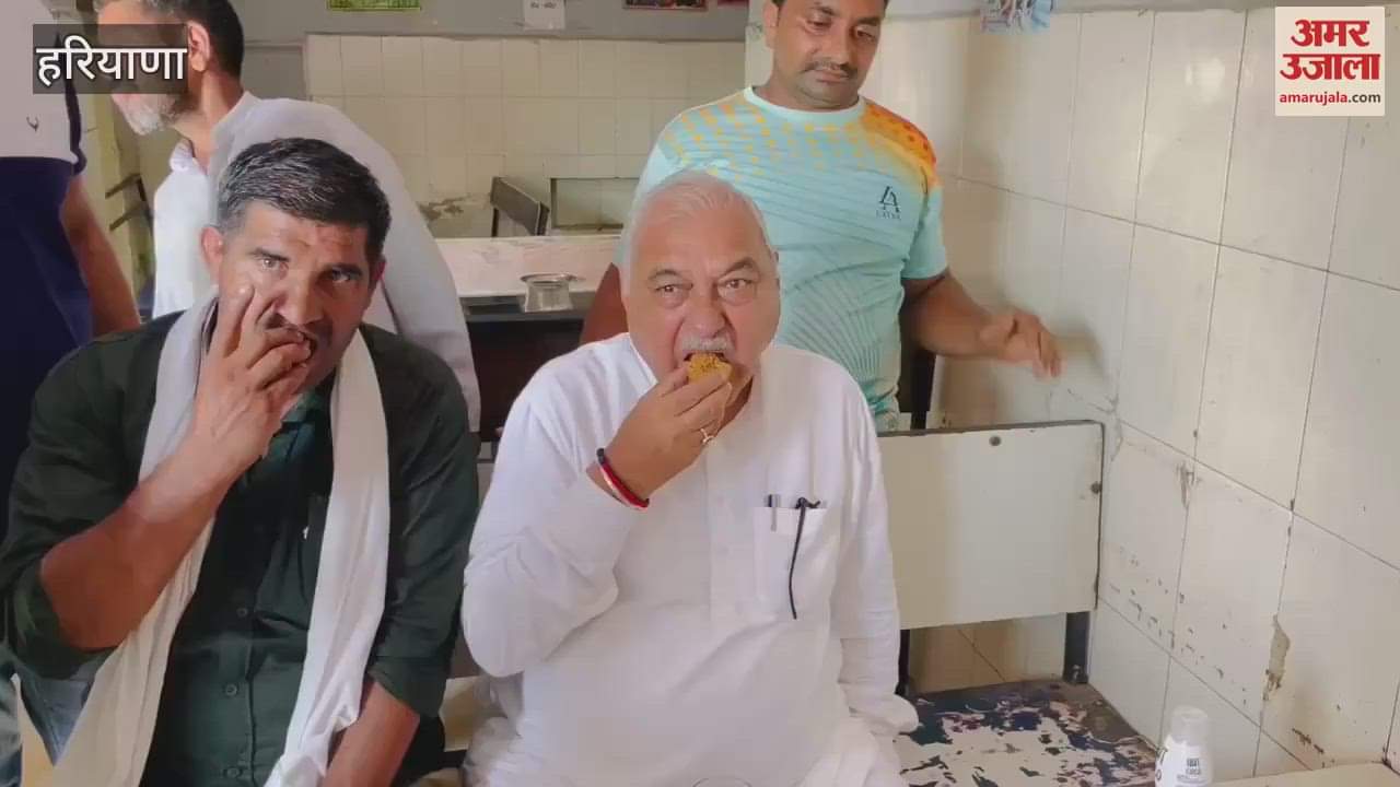 VIDEO : Laddus distributed at the residence of former Chief Minister Bhupendra Singh Hooda