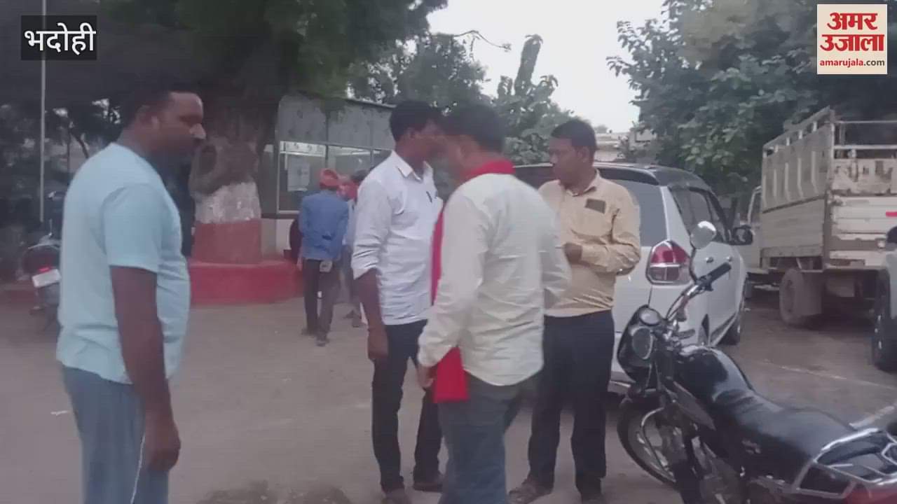 VIDEO : young man got electrocuted while installing fan died chaos among family members