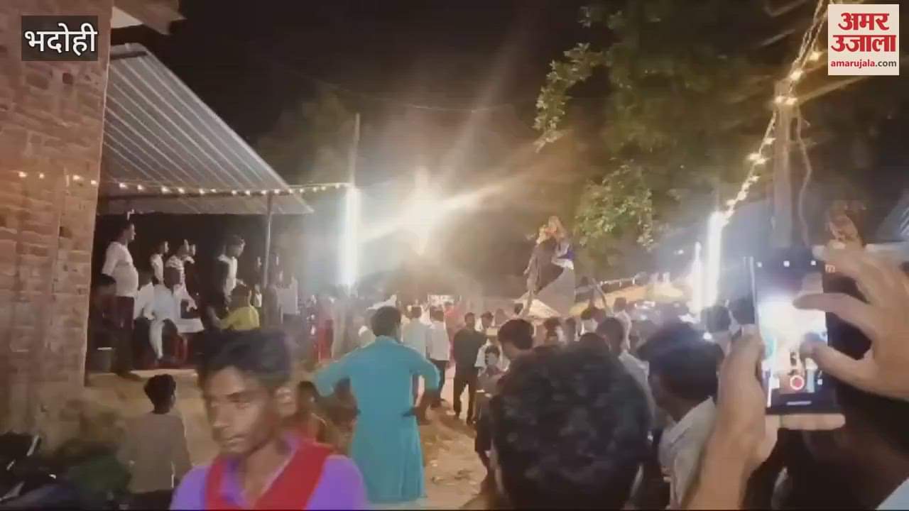 VIDEO : JCB out of control Ramlila young man injured condition critical accident happened staging of Sita Swayamvar