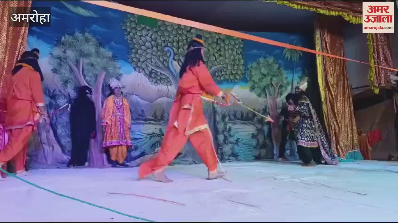 VIDEO : Gajraula, effigies of Raavan, Meghnad and Kumbhkarna, symbols of evil, were burnt