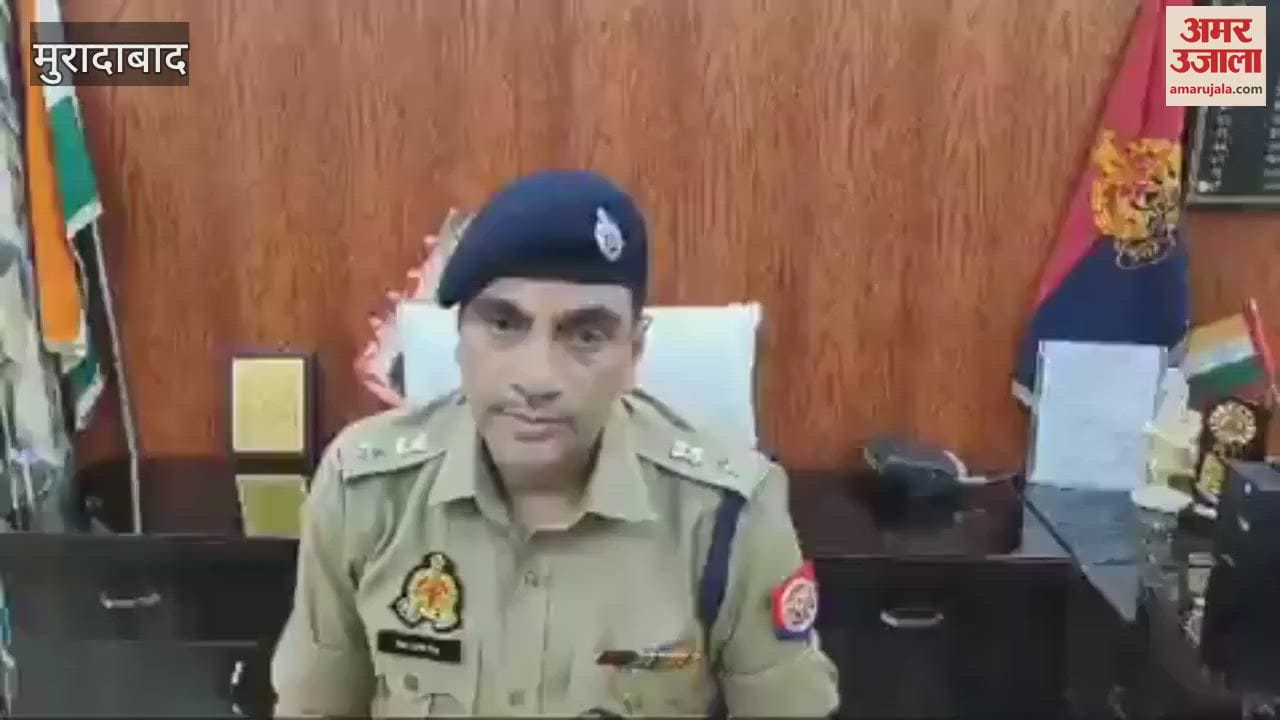 VIDEO : On the eve of Dussehra, police-administration took out a foot march in Rampur