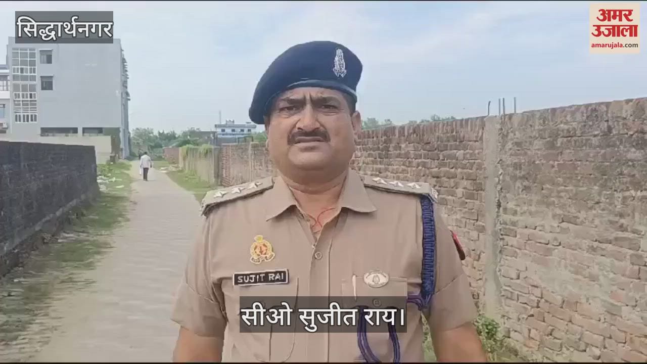 VIDEO : Youth who came to India from Nepal to buy firecrackers got hit by firecrackers, injured