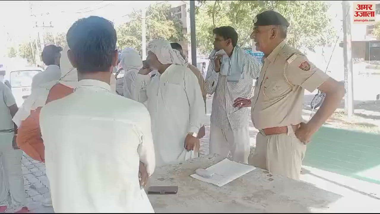 VIDEO : Accident in Jhajjar: बाइक का बिगड़ा संतुलन, पीछे से आ रहे ट्रक की चपेट में आने से दो की मौत