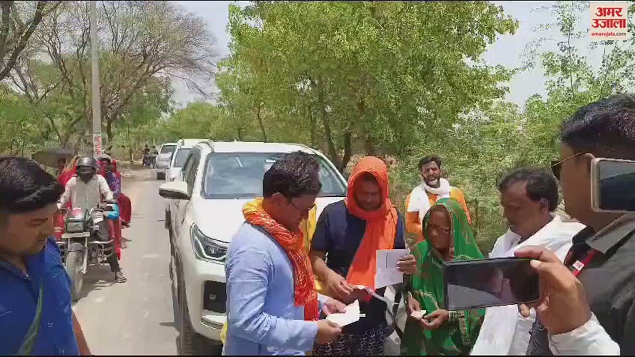 VIDEO : Lok Sabha Election Dinesh Lal Yadav Nirahua also cast his vote