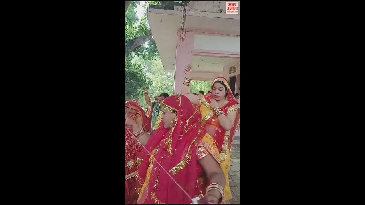 VIDEO : पति की दीर्घायु के लिए सुहागिनों ने की वट सावित्री की पूजा